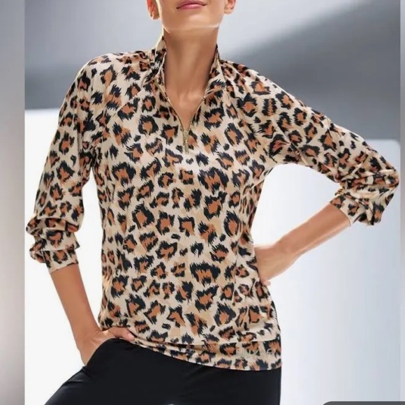 Madeleine Privacy Sports Quarter Zip Animal Print Top EUC Sz 14 Poly/Elastane - Picture 1 of 11